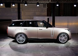 Bảng giá xe Land Rover tháng 11/2021: Range Rover 2022 trình làng