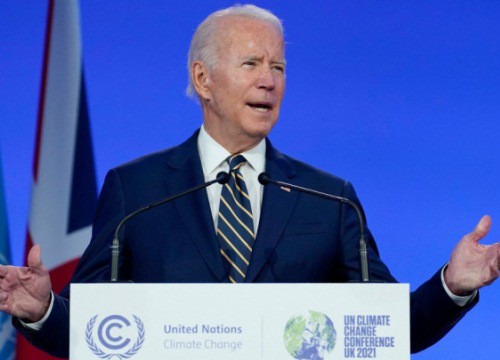 Biden xin lỗi thế giới vì quyết định của Trump