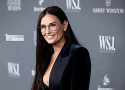 Người đẹp U60 Demi Moore trẻ trung dự sự kiện