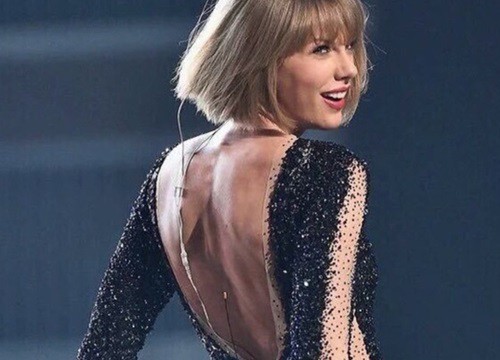 Taylor Swift mặc một item được coi là "thảm hoạ truyền kỳ" của Vbiz, đẳng cấp là đây chứ đâu