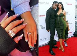 Travis Scott tặng Kylie Jenner và con gái nhẫn kim cương đôi