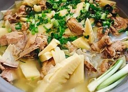 Canh vịt nấu măng