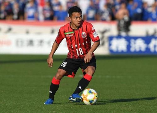 Chanathip xin HLV Consadole Sapporo về sớm dự AFF Cup