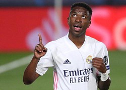 Vinicius lại sắm vai người hùng của Real