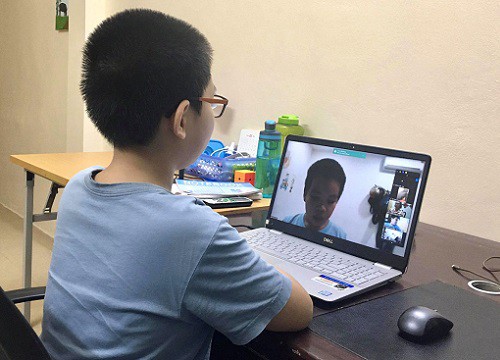 Bất ngờ với khảo sát 'học sinh làm gì trong giờ học trực tuyến'