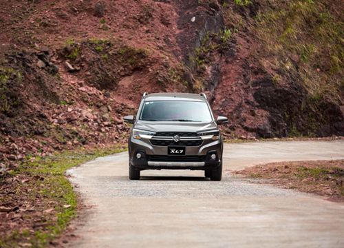 Suzuki tung ưu đãi, tham vọng XL7 dẫn đầu phân khúc trong tháng 11