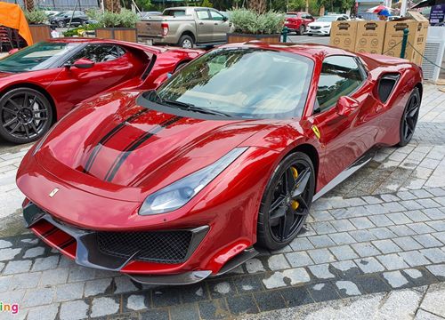 Cận cảnh Ferrari 488 Pista Spider tại TP.HCM