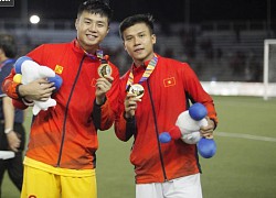 "Đại gia" V.League chiêu mộ nhà vô địch SEA Games, trả lót tay "khủng" cho Mạc Hồng Quân?