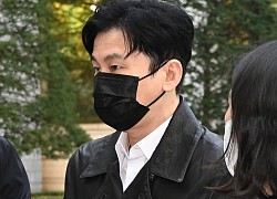 Yang Hyun Suk hầu tòa