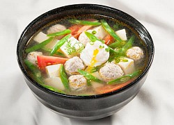 Canh cà chua nấu đậu