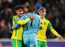 Norwich vỡ òa sau chiến thắng đầu tiên tại Premier League mùa này