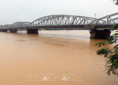 Thừa Thiên - Huế: Mực nước trên sông Bồ, sông Hương ở mức báo động 1