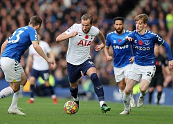 Tottenham bắt đầu 'toát mồ hôi' với Conte