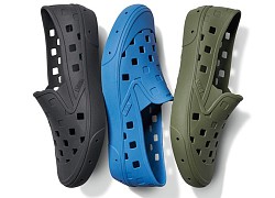 Trek Slip-On - thiết kế độc lạ nhất của Vans từ trước đến nay