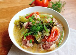 Canh gân bò cải chua