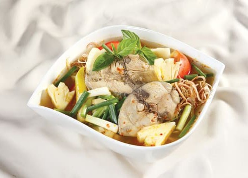 Canh thơm cá ngừ