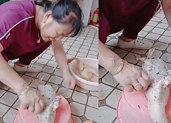 Clip nhổ lông vịt bằng dây khiến dân tình chia thành hai phe: Người khen sáng tạo, người nhìn đã muốn... rối loạn tiền đình