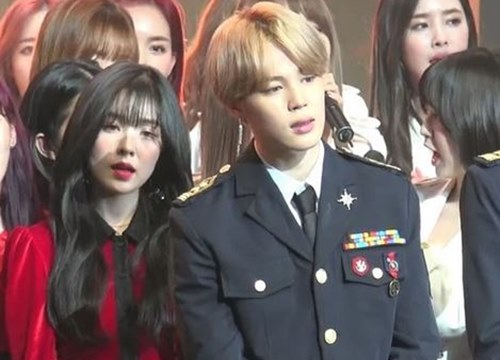 Jimin (BTS) đã nghĩ gì khi vừa mỉm cười vừa liếc nhìn "đắm đuối" Irene (Red Velvet)?