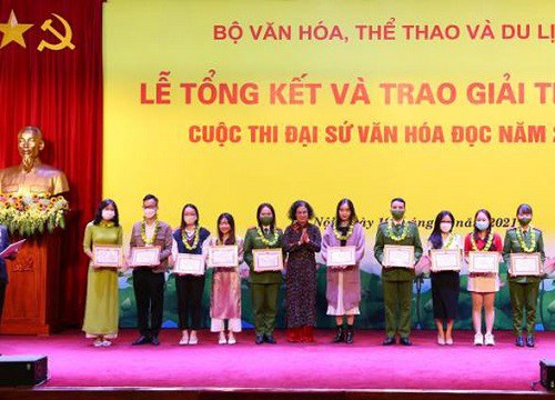 Sinh viên Học viện An ninh Nhân dân đạt giải Nhất cuộc thi Đại sứ Văn hoá đọc