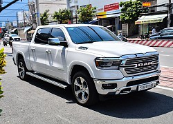 Tôi cầm lái RAM 1500 - món 'đồ chơi' khổng lồ kén khách