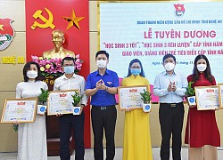 Mong cho học trò nghèo Tu Mơ Rông có thêm nhiều "bữa cơm hạnh phúc"