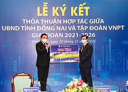 VNPT trao hơn 8.300 máy tính bảng cho học sinh ở Đồng Nai và Long An