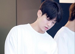 Mặt mộc 'hết nước chấm' của Jungkook BTS trong 'In The Soop 2'