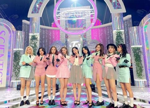 4 nguyên nhân khiến TWICE liên tục 'flop' nhạc số, visual đỉnh đến mấy cũng không cứu nổi!