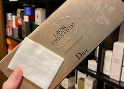 Biết Dior bán 1 món đồ giá 360K, cô gái hí hửng mua liền tay và "ngỡ ngàng ngơ ngác bật ngửa" khi khui hàng