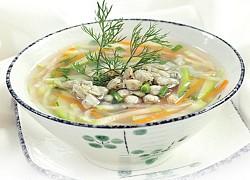 Canh hến nấu bầu