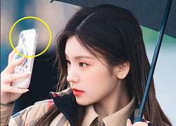 Đổ bộ sự kiện Burberry: Yeji (ITZY) xuất hiện với visual đậm chất "người thừa kế", gây chú ý khi dùng mẫu iPhone rất kén người mua