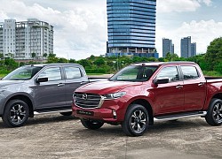 Mazda BT-50 ưu đãi 100% lệ phí trước bạ, nỗ lực bám đuổi Hilux, Triton