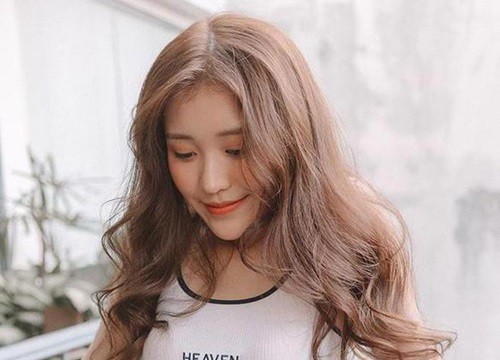 Netizen truy tìm vòng eo nhỏ nhất trong dàn gái xinh Việt