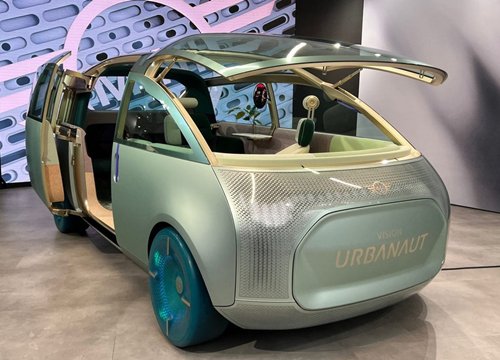 MINI trình làng xe tự hành tại Los Angeles Auto Show 2021