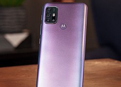 Motorola bất ngờ công bố cặp smartphone giá "ngon", pin to