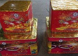 Mua 12kg pháo nổ về... chờ Tết