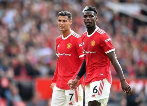 Ronaldo giúp Man United soán ngôi Arsenal, Chelsea vô địch