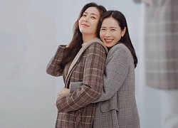 Son Ye Jin trẻ trung phát hờn ở hậu trường phim, ăn diện đơn giản nhưng vẫn cưng muốn xỉu