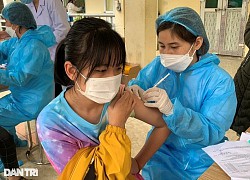 Tiêm 10.000 liều vaccine cho trẻ em từ 12 tuổi trở lên ở Ninh Bình