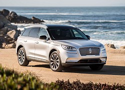 Top 10 xe SUV hạng sang cỡ nhỏ đáng sở hữu nhất năm 2021: Mercedes-Benz GLB bét bảng