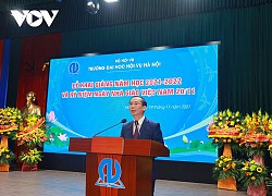 Trong đào tạo, nhà trường cần lấy người học làm trung tâm, giảng viên làm động lực