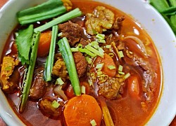 Bò kho chuẩn vị đãi cả nhà