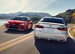 Chi tiết Toyota Camry 2022, giá khởi điểm gần 600 triệu đồng tại Mỹ