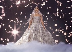 Jennifer Lopez tái xuất sau 2 năm vắng bóng, 'chọn đại' chồng ngay trong tour diễn 'Marry Me'