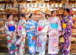 Mặc kimono, vì sao phụ nữ Nhật Bản thắt chiếc &#8216;gối&#8217; sau lưng?