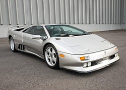 Siêu xe hàng hiếm Lamborghini Diablo SE30 được rao bán