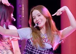 Jisoo mặc outfit như "bà cô", nhìn sang 3 thành viên BLACKPINK mà fan bức xúc: Stylist là anti hay gì?