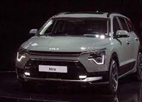 Kia Niro 2023 chào sân: Đỉnh cao nội thất trong tầm giá