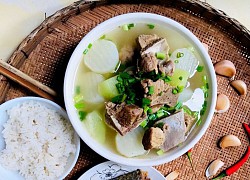 Món canh "chữa cháy" cho những ngày bận rộn: Đủ rau đủ thịt, nấu 15 phút là xong!