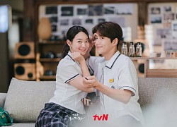 8 phim Hàn hay nhất 2021 do netizen quốc tế bình chọn: Hospital Playlist bất ngờ tụt hạng, bom xịt của Han So Hee cũng lọt top